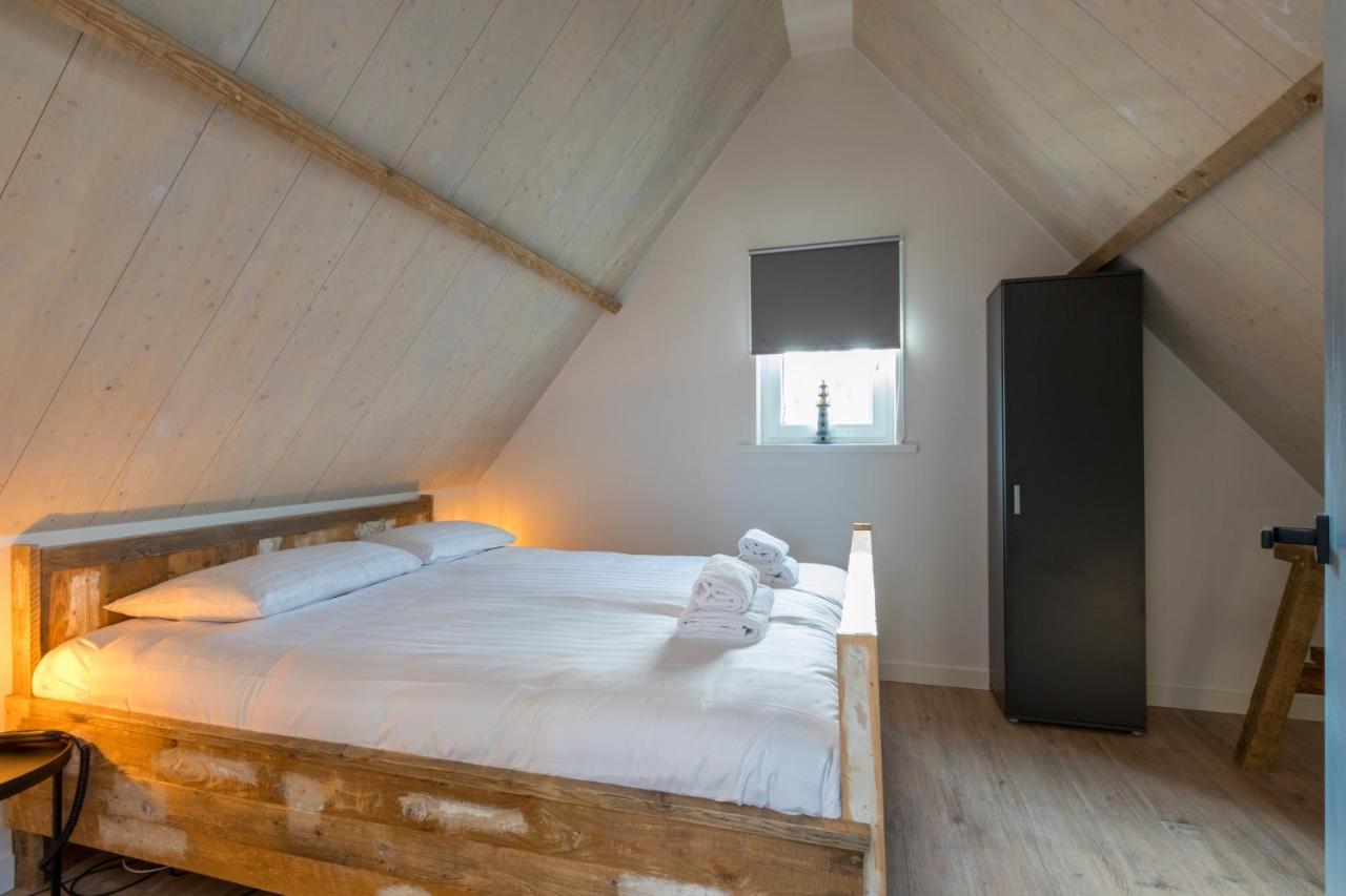 Welcome In - Piet Mondriaanpad 6 - *